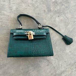 Princess Polly mini purse